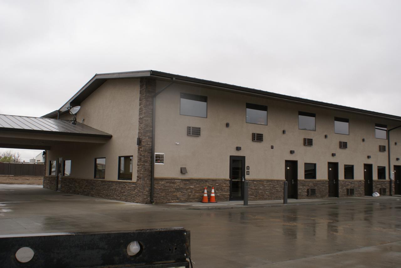 Boarders Inn & Suites By Cobblestone Hotels - Syracuse Экстерьер фото