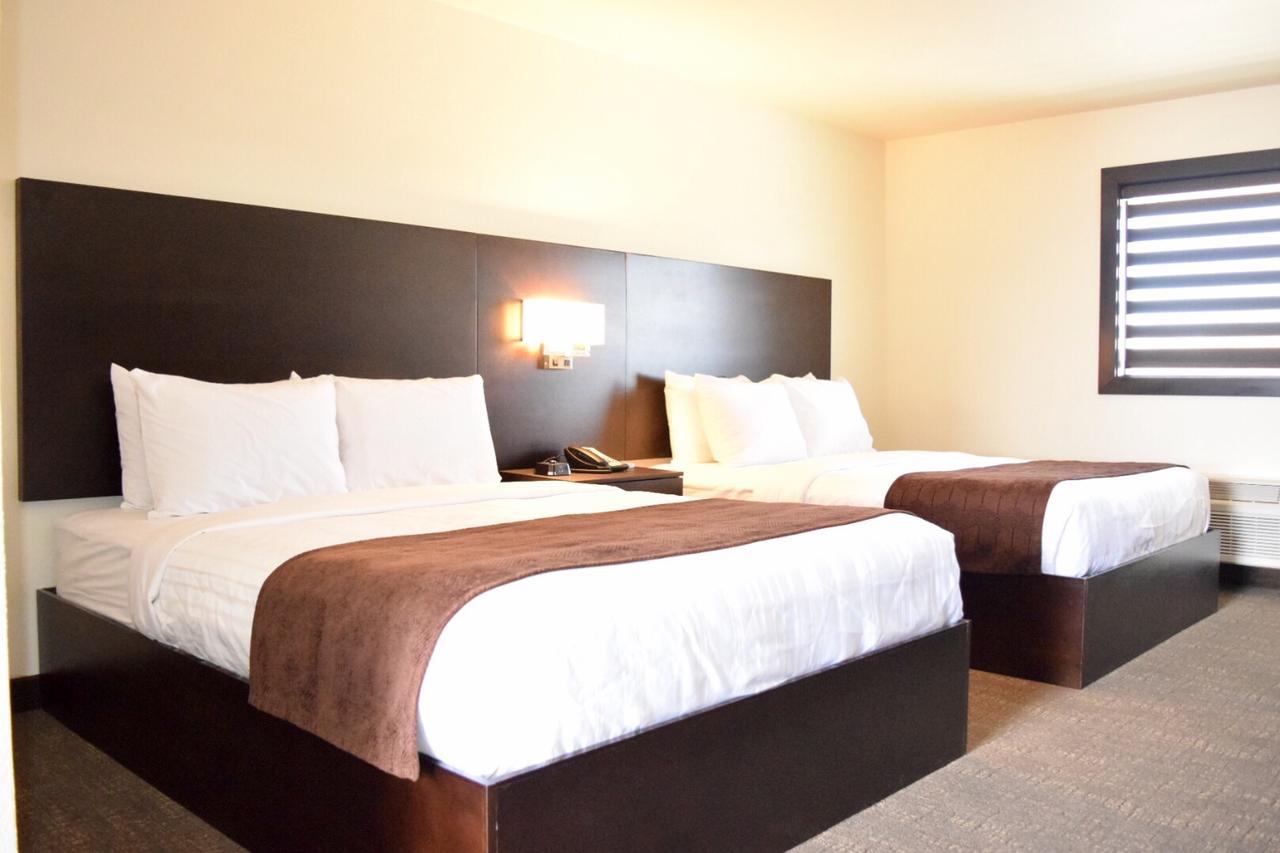 Boarders Inn & Suites By Cobblestone Hotels - Syracuse Экстерьер фото