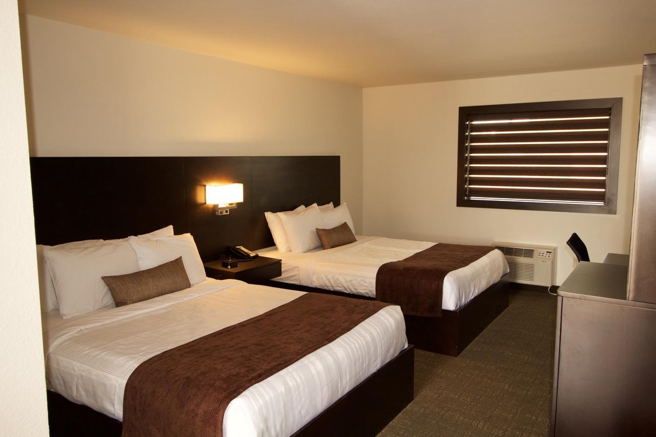 Boarders Inn & Suites By Cobblestone Hotels - Syracuse Экстерьер фото