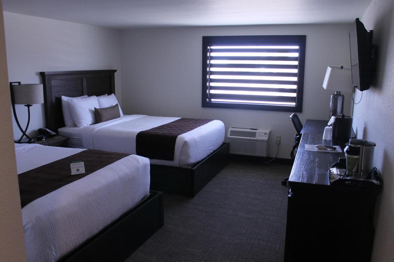 Boarders Inn & Suites By Cobblestone Hotels - Syracuse Экстерьер фото